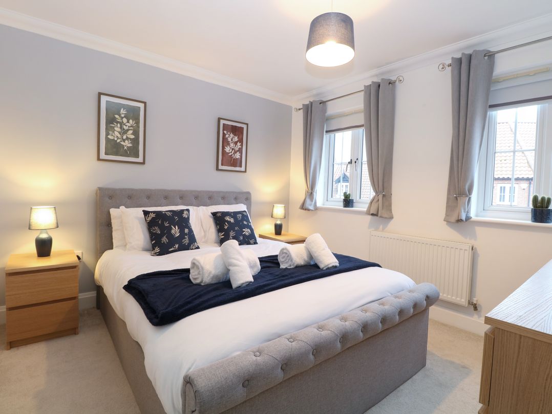 19 Stablefield Way