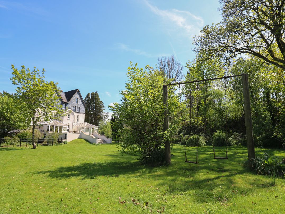 Serenity House, The Retreat