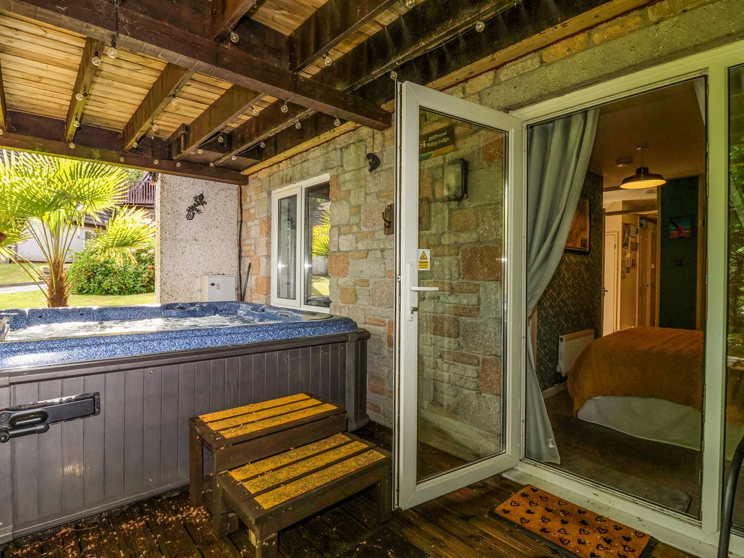 Driftwood - 54 Valley Lodge