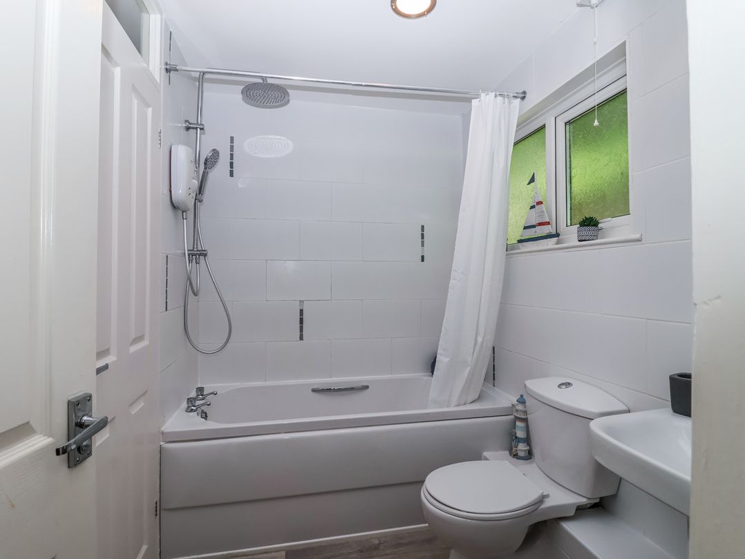 Driftwood - 54 Valley Lodge