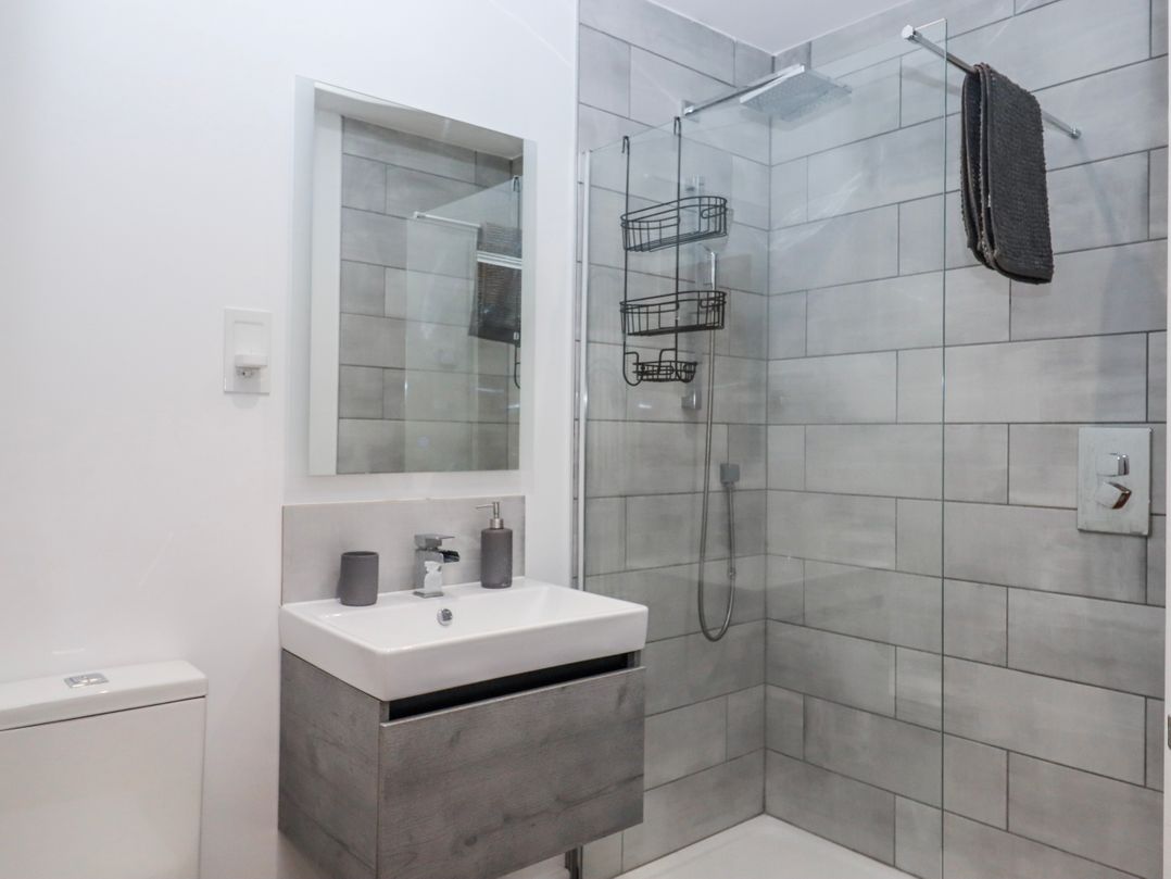 Lower Moorwood