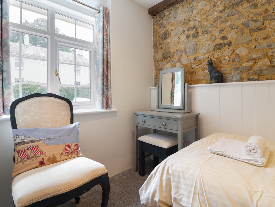Myrtle Cottage