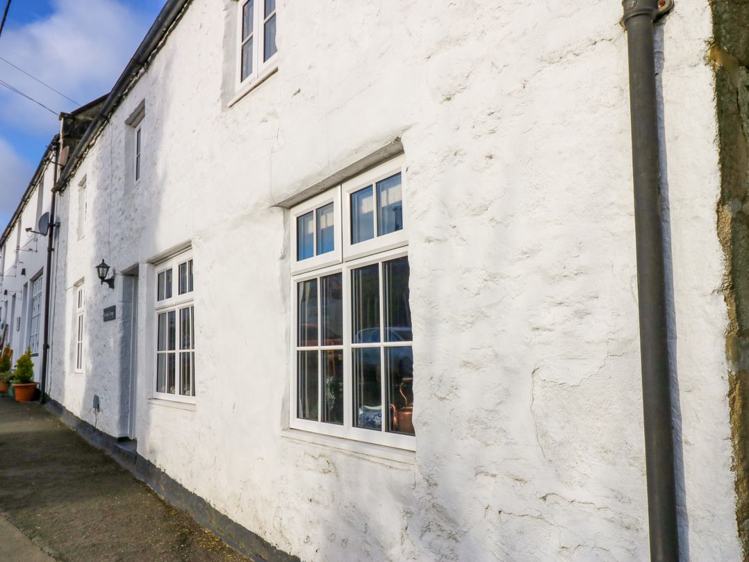 Rose Hip Cottage
