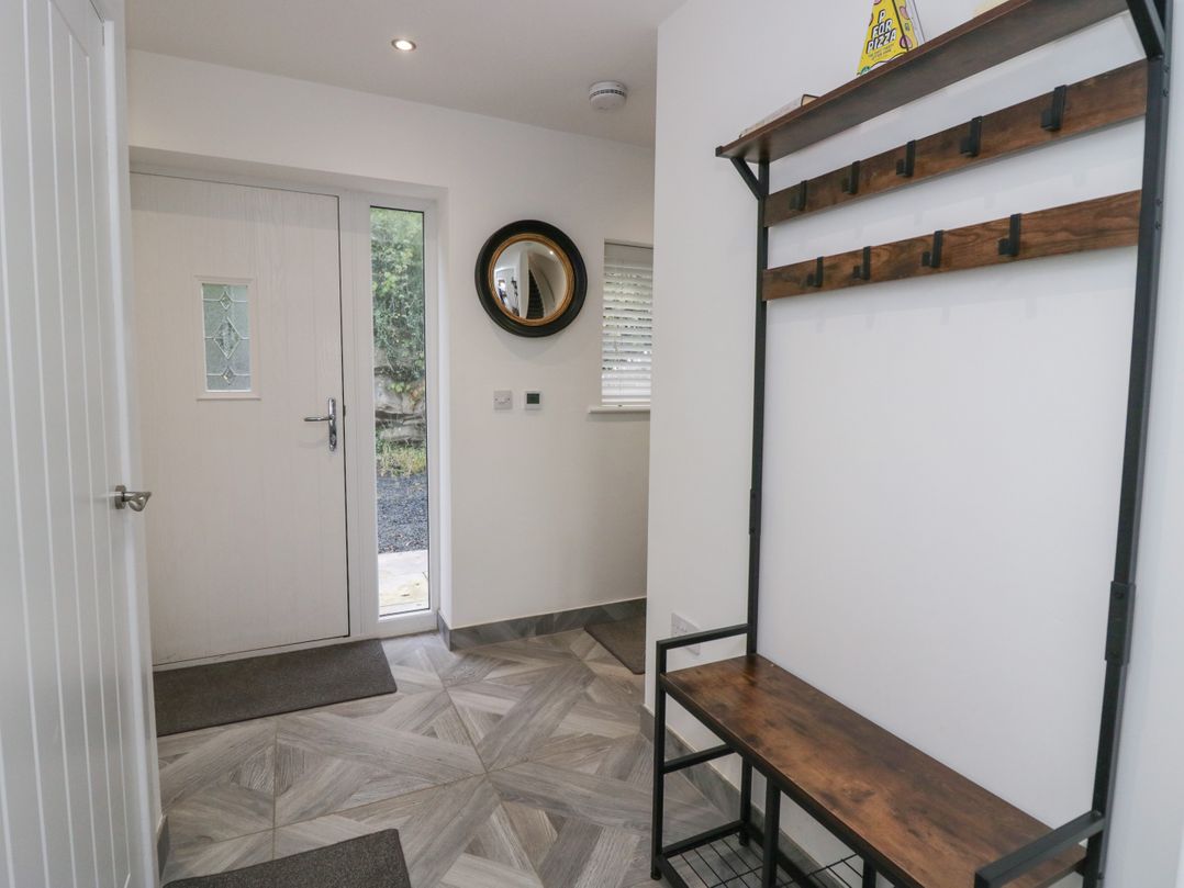 Edgemere Hideaway