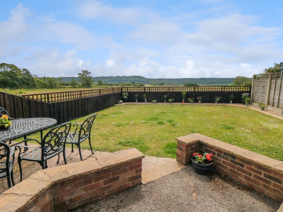 Temple Hill View