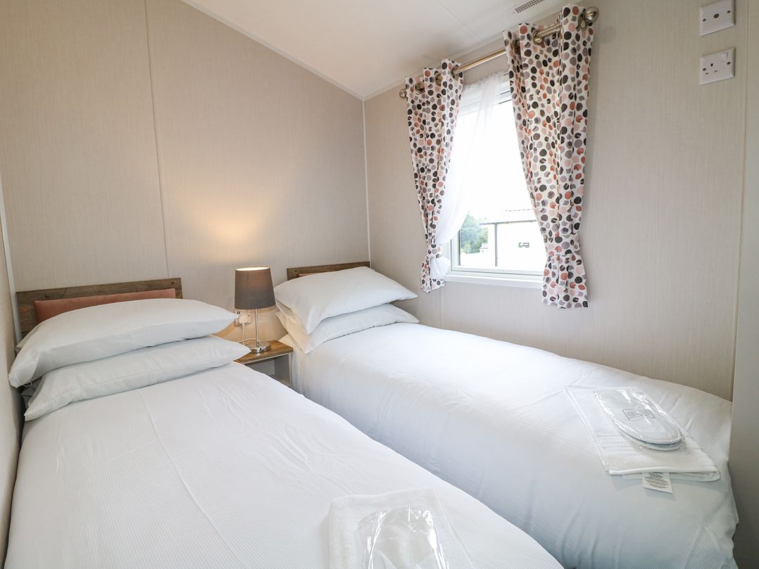 Stork Lodge
