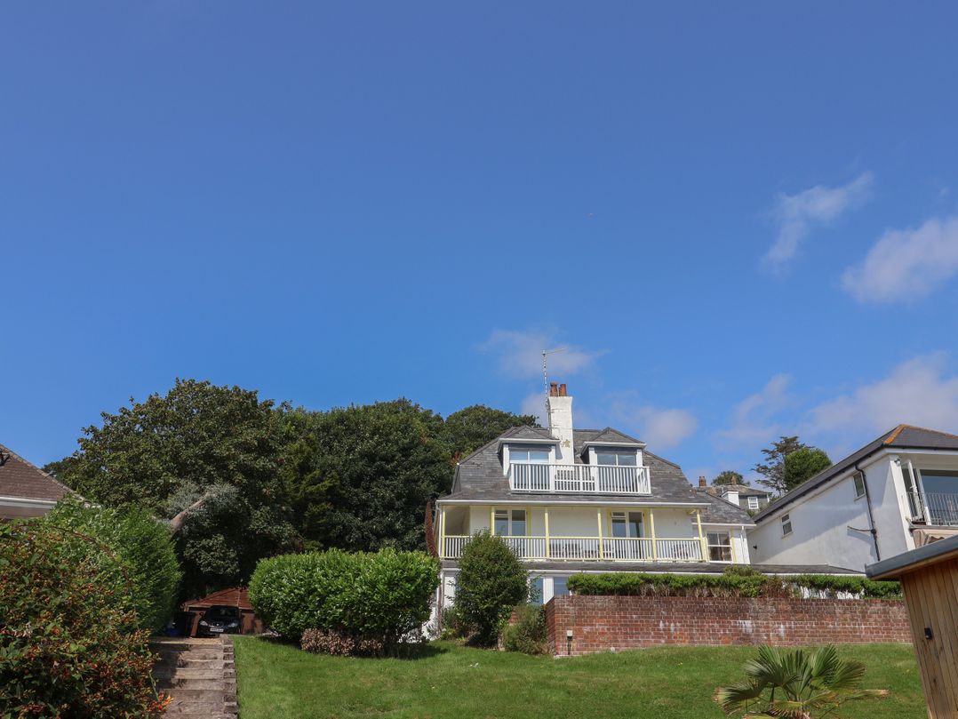 3 Harbour Heights