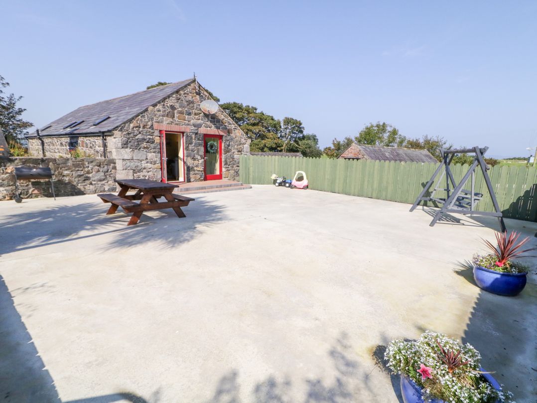 Colliers Barn