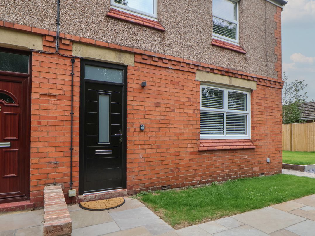 5 Marsh Lane