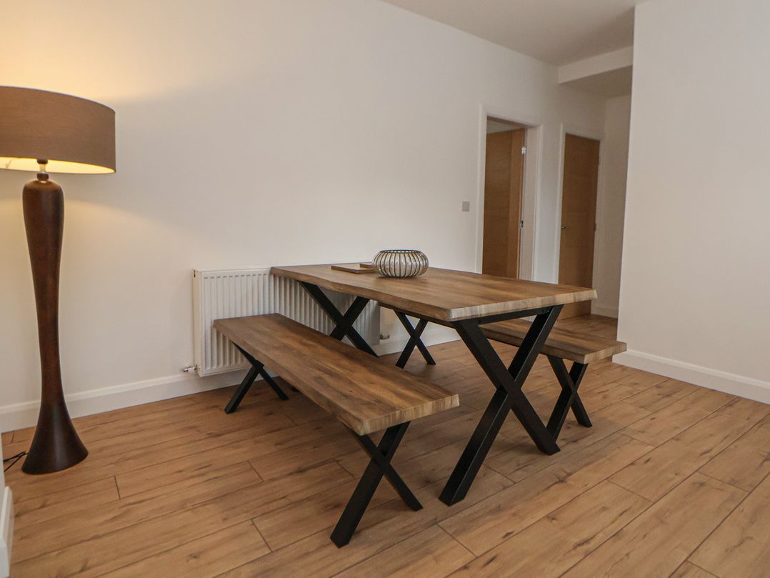 5 Marsh Lane