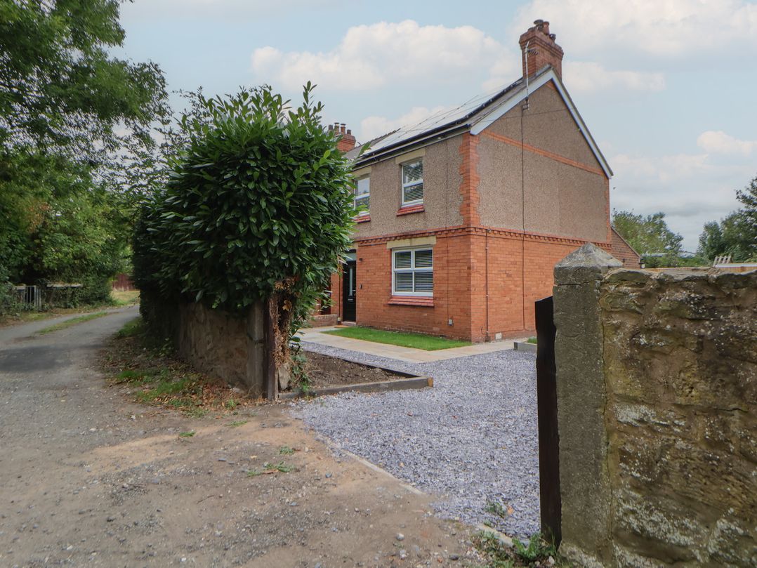 5 Marsh Lane