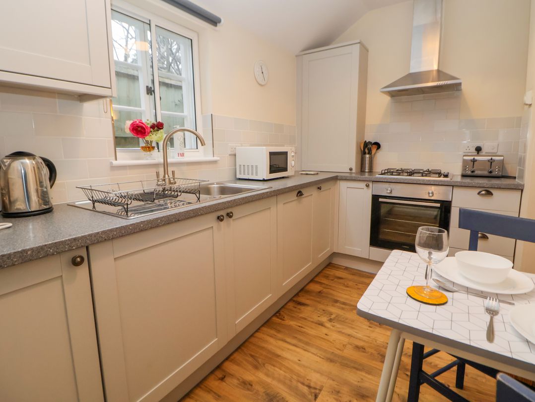 Medlar Cottage