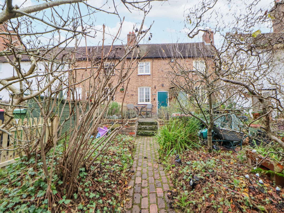 Medlar Cottage