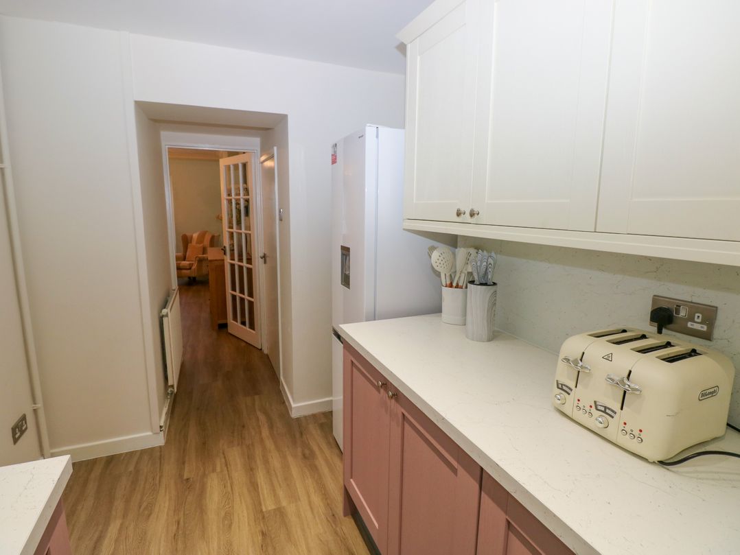 3 Somerset Place