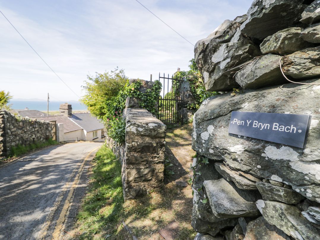Pen Y Bryn Bach