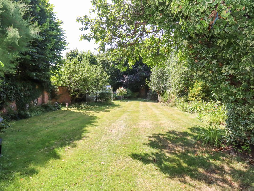 Hathaway Lane