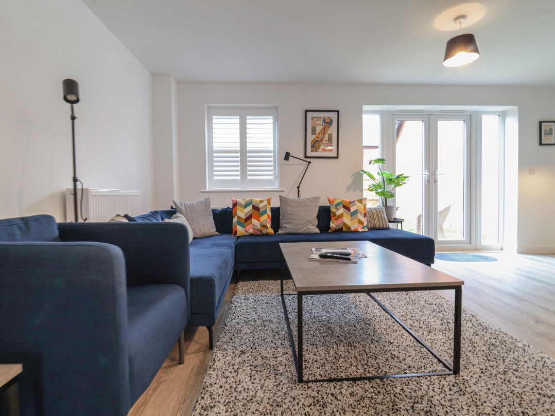 Inishnee House
