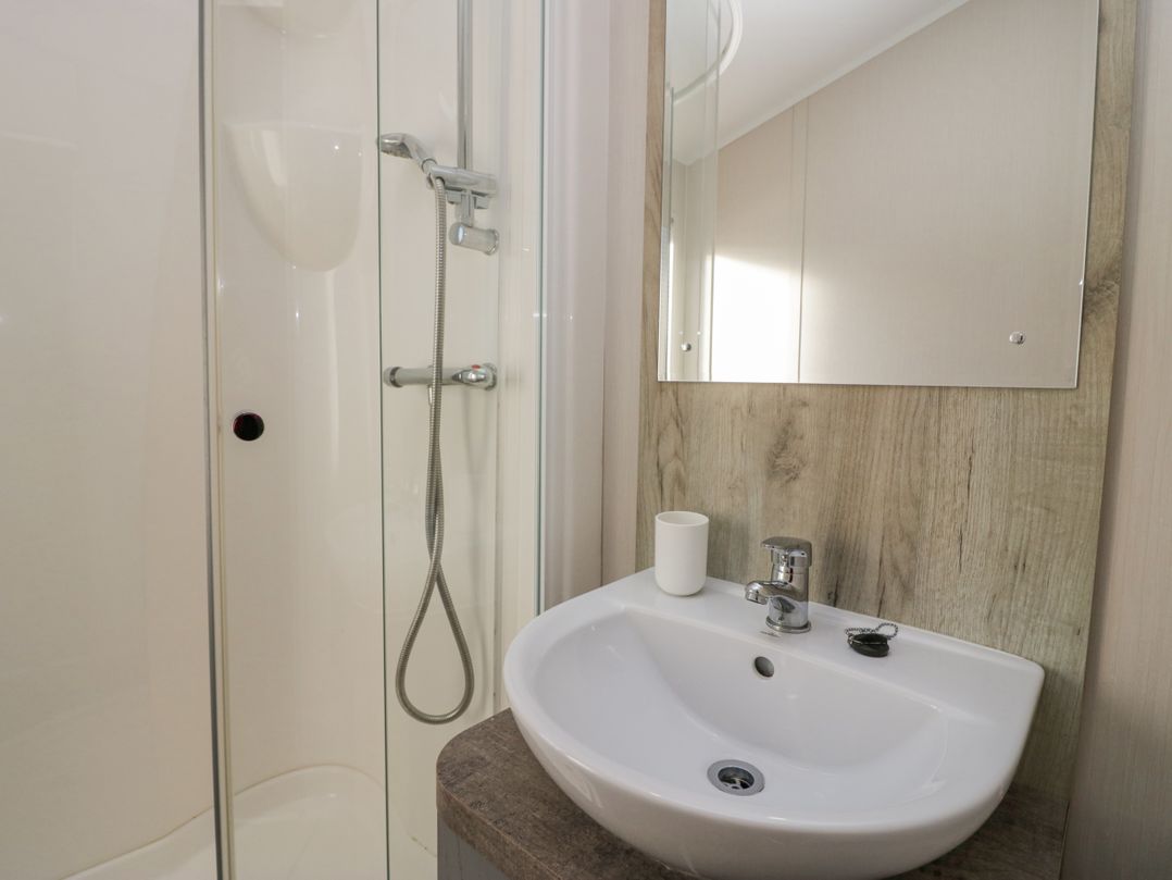 The Three Bears Lodge, Coniston Drive 11