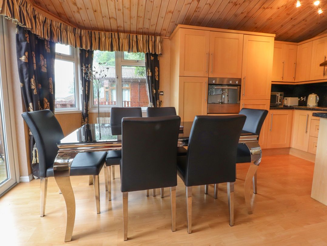 Borwick Heights 6