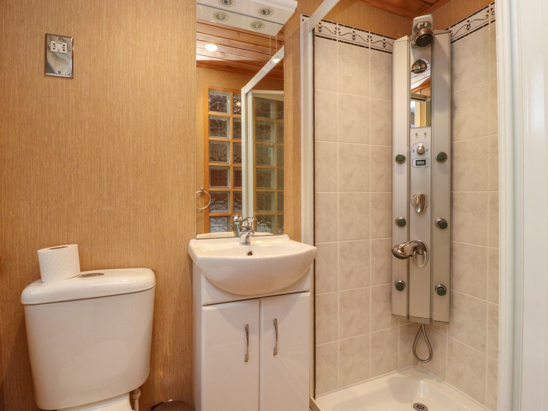Borwick Heights 6