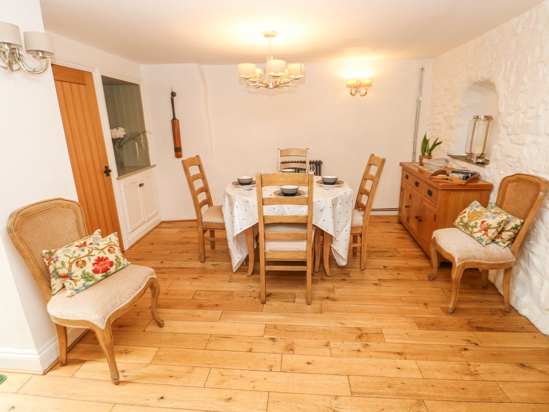 Inglenook Cottage