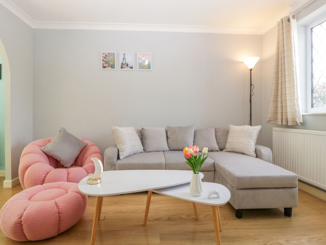 20 Honeycroft
