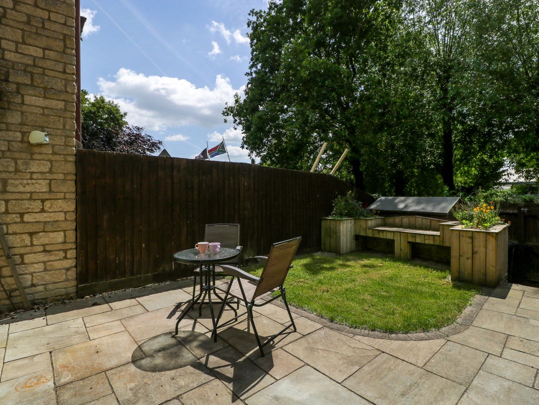 20 Honeycroft