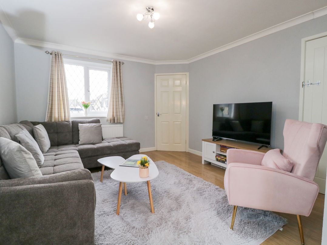 20 Honeycroft