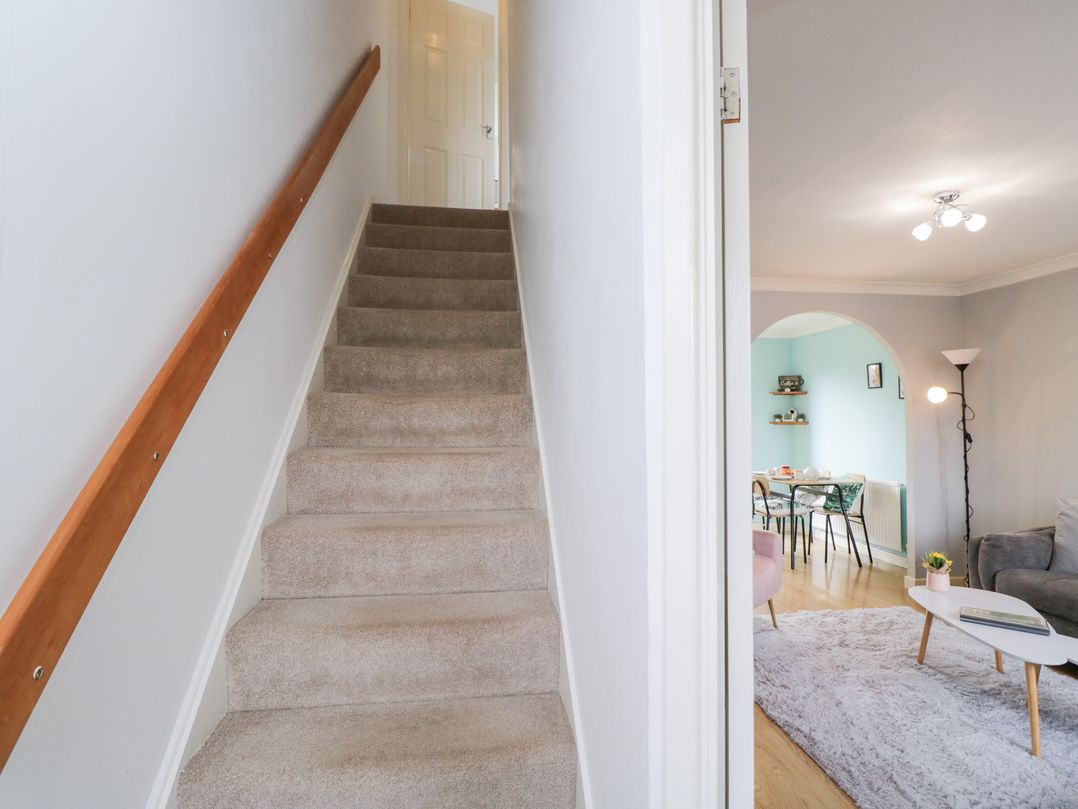 20 Honeycroft