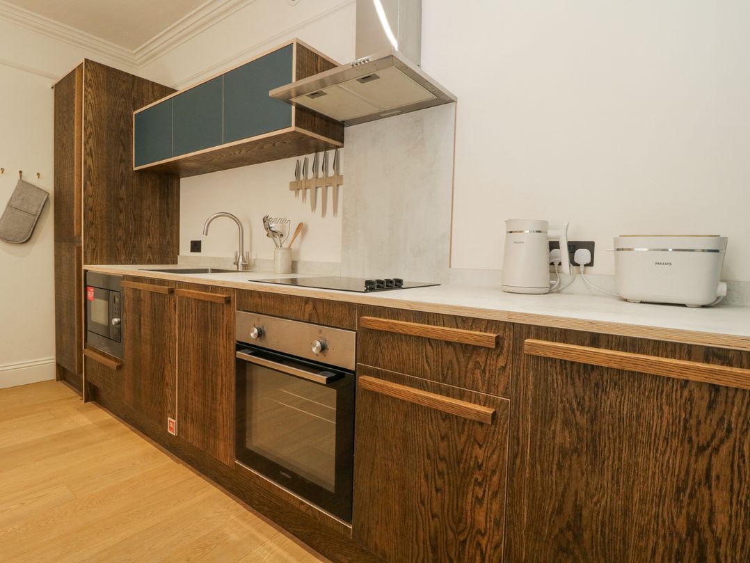 Tamar (Flat 1, Basement) 2 Sussex Place