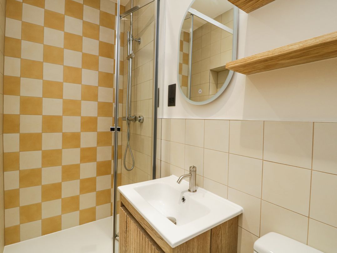 Tamar (Flat 1, Basement) 2 Sussex Place