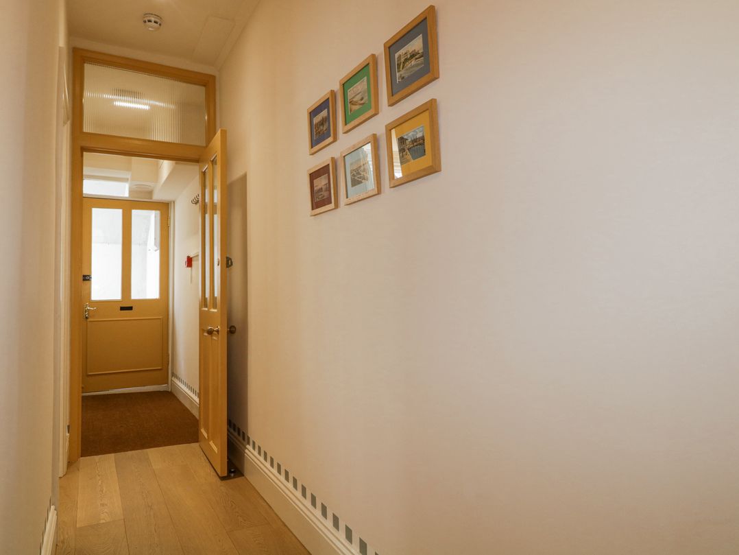 Tamar (Flat 1, Basement) 2 Sussex Place