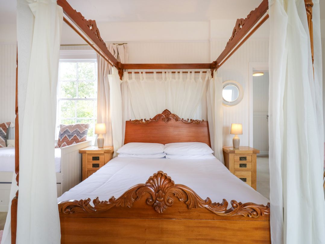 Rough Hill House