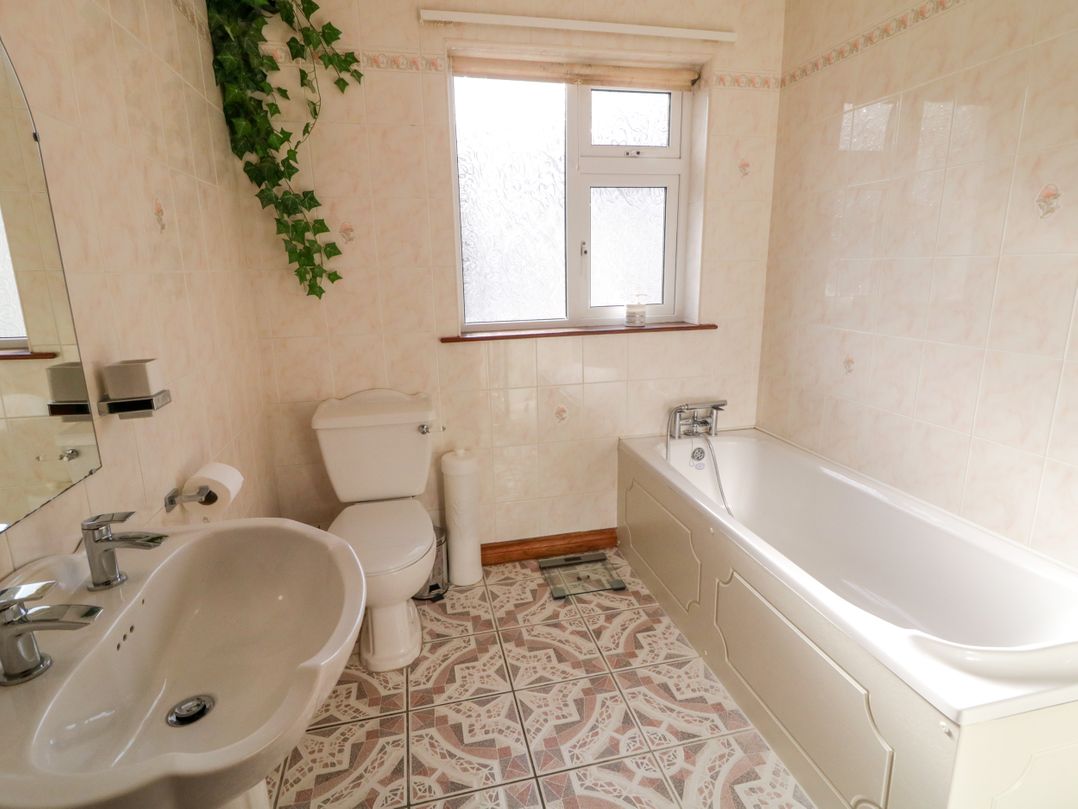 Teach Annie Agus Paddy