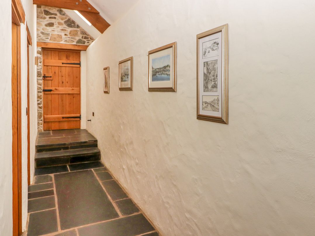 St Dogwells Barn