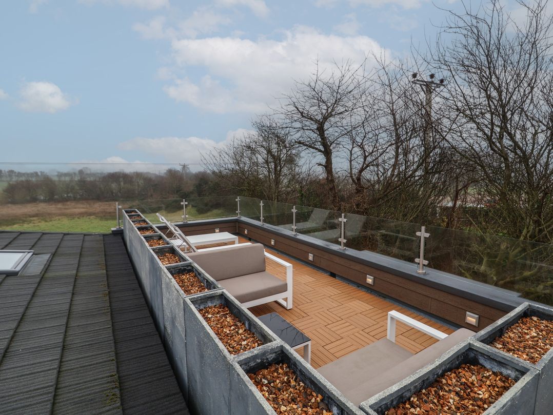 The Lodge @ Racecourse House