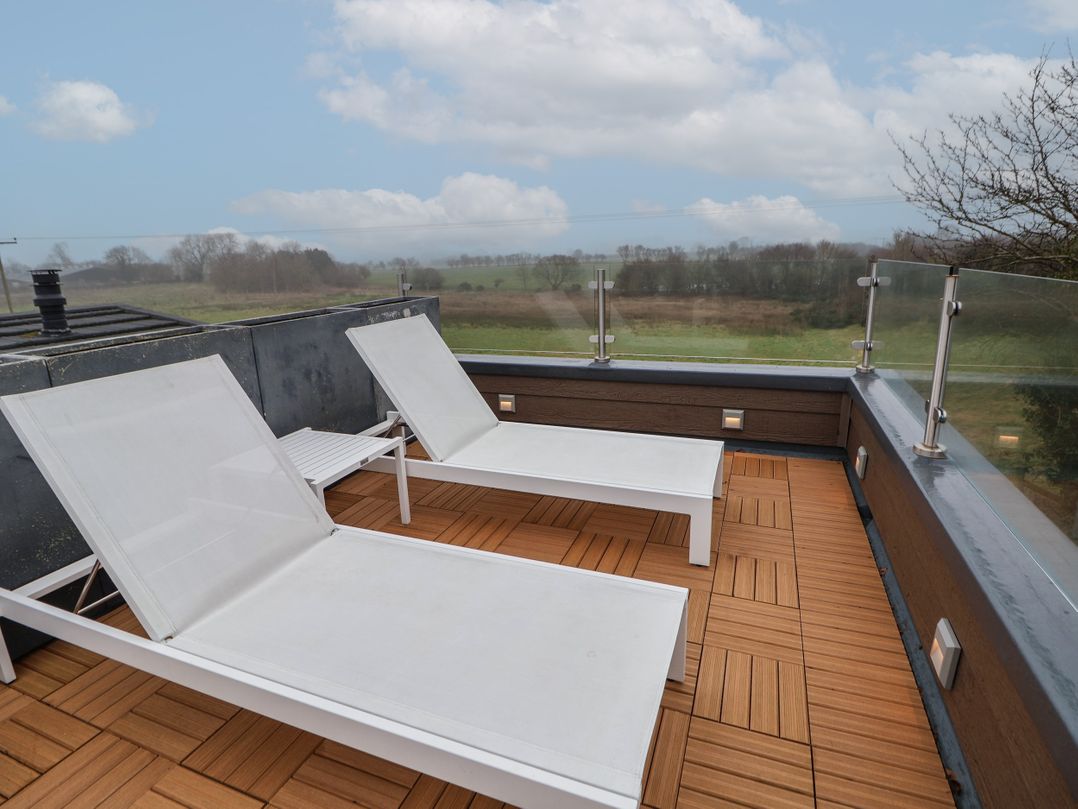 The Lodge @ Racecourse House