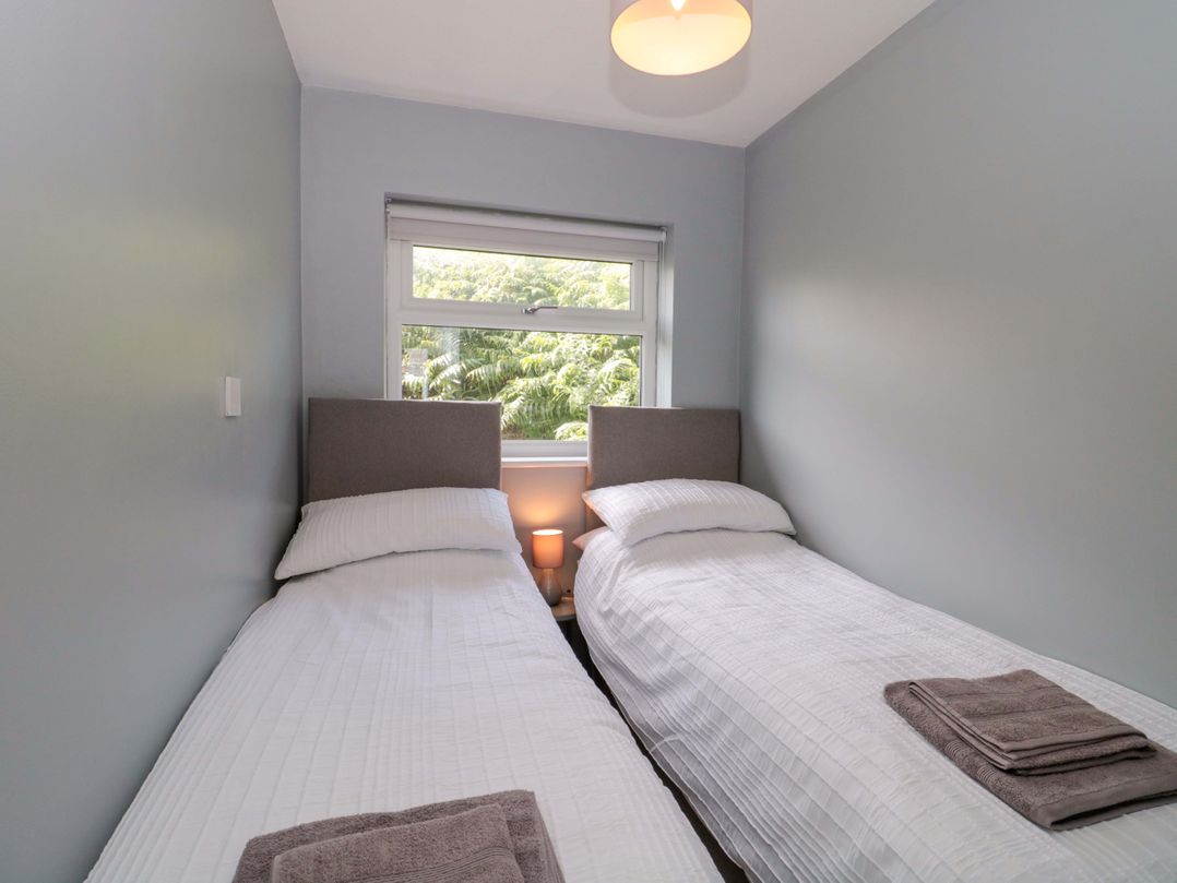 Flat 24