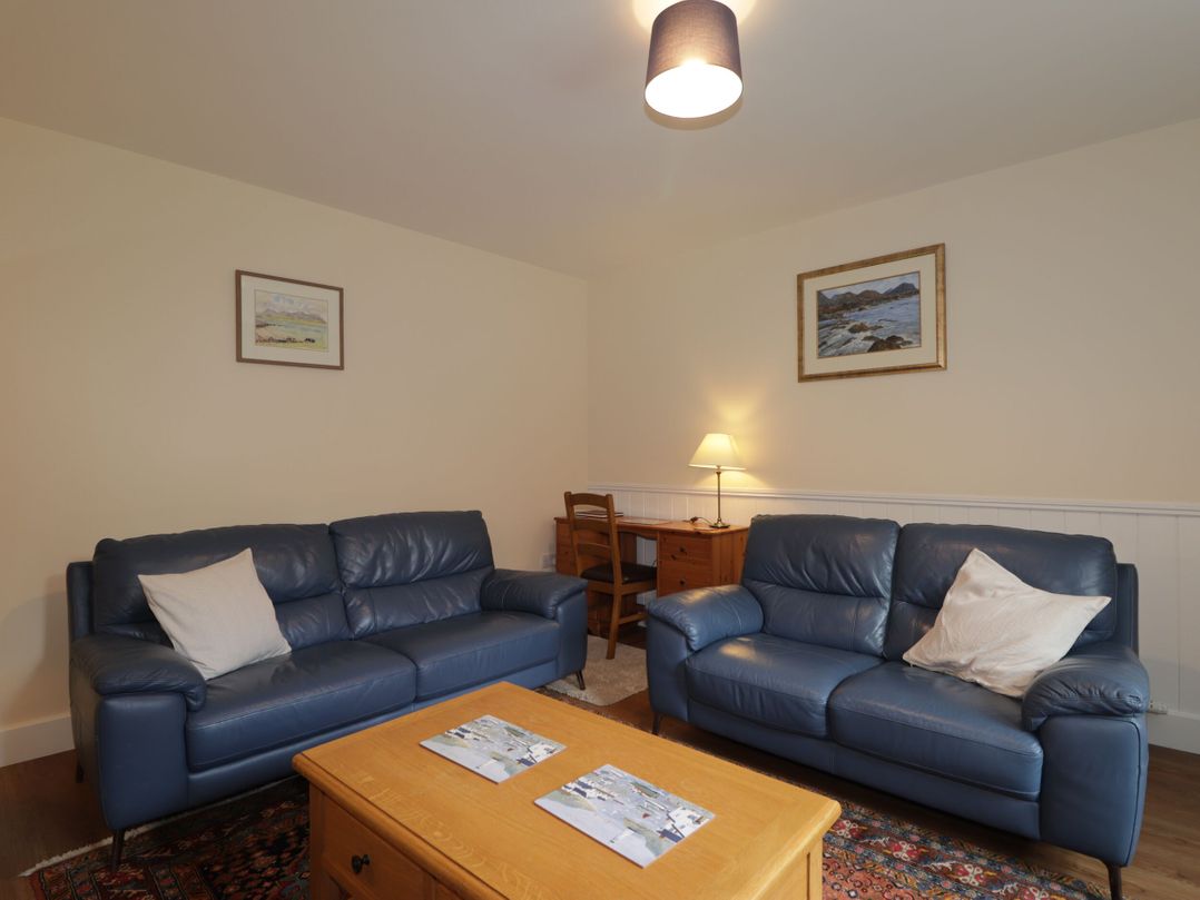 Gunroom Cottage