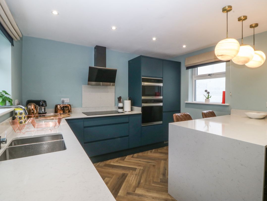 Trearddur House Cottage