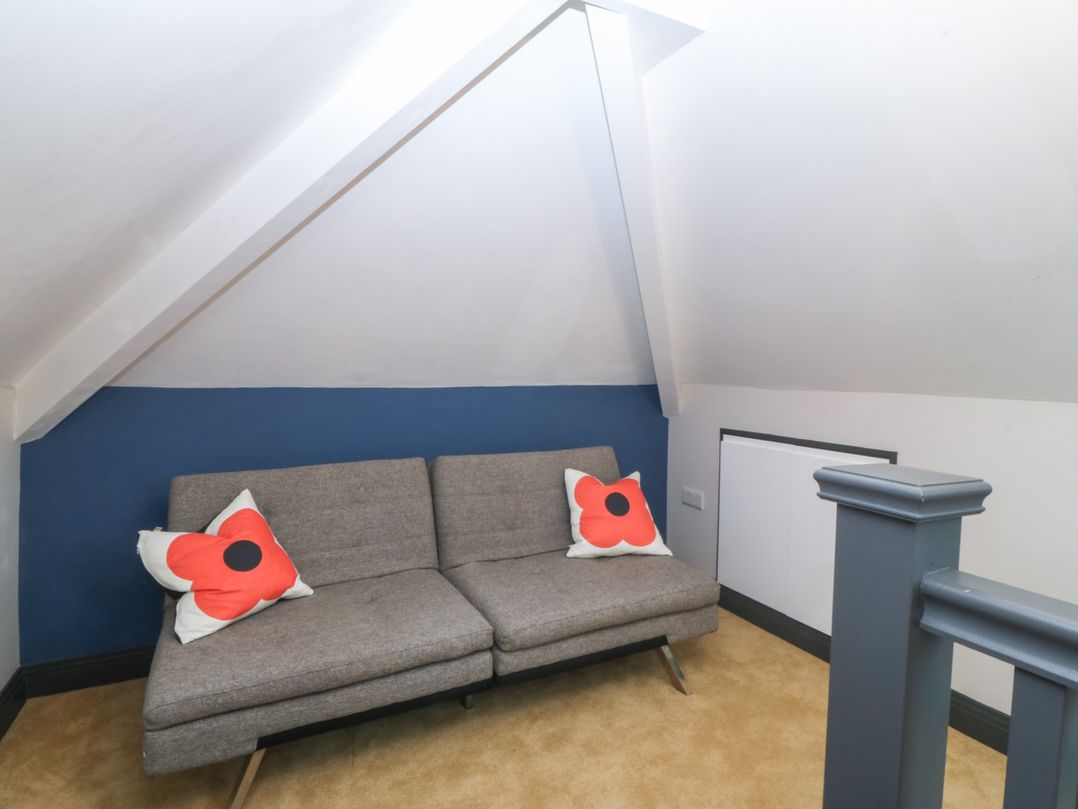 Trearddur House Cottage