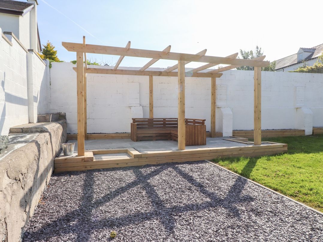 Trearddur House Cottage
