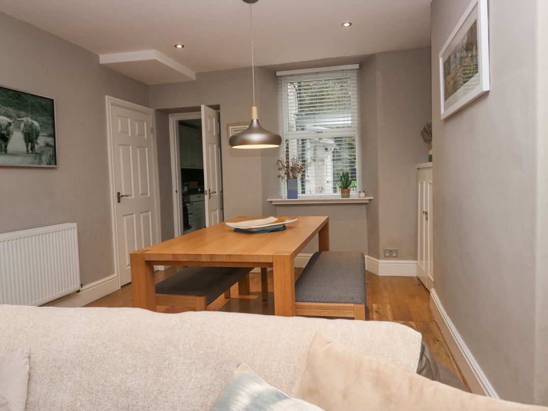 Lily Cottage