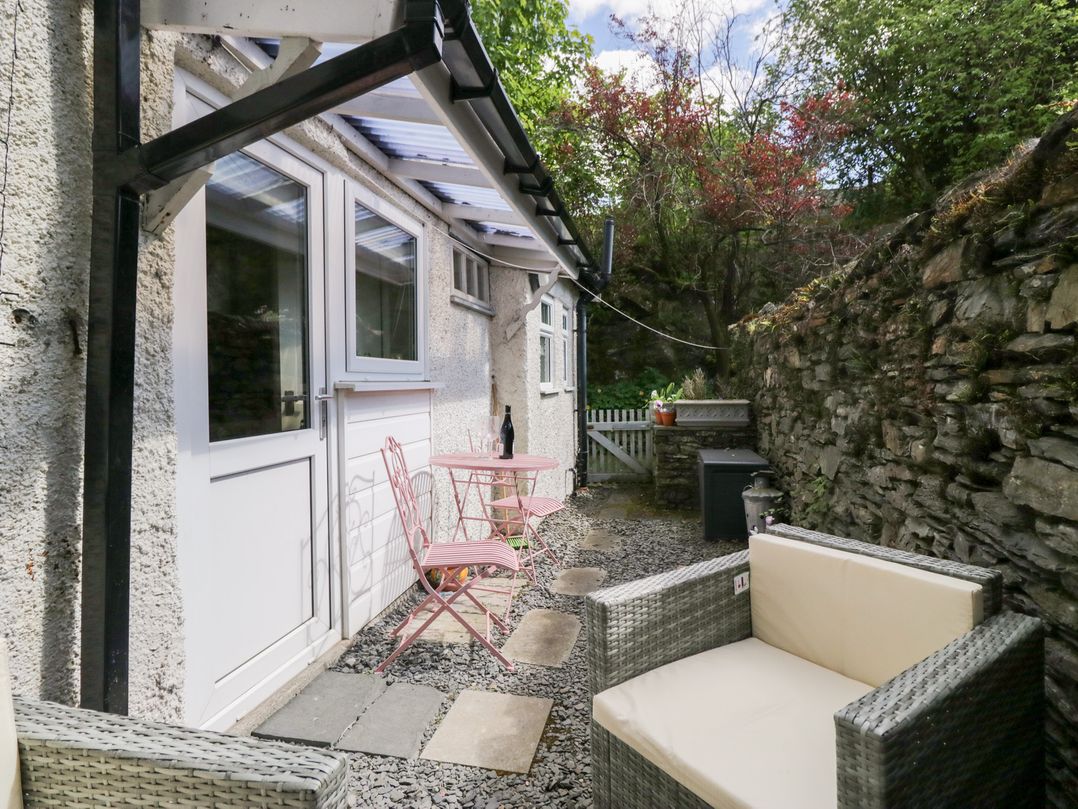 Lily Cottage
