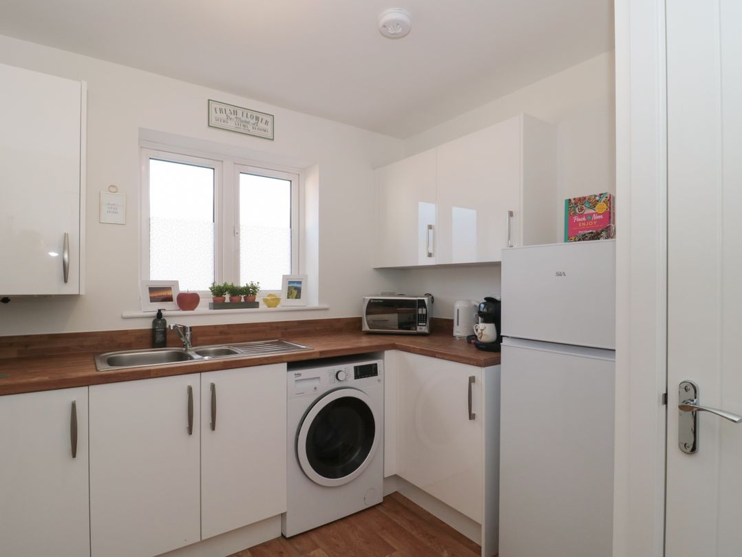 Cotswold Outlet Coach House