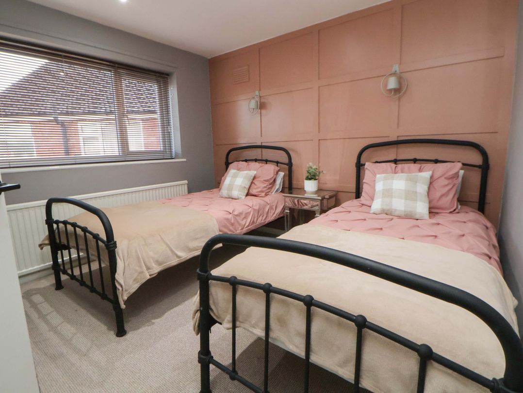 Steam and Stay @ Hoole