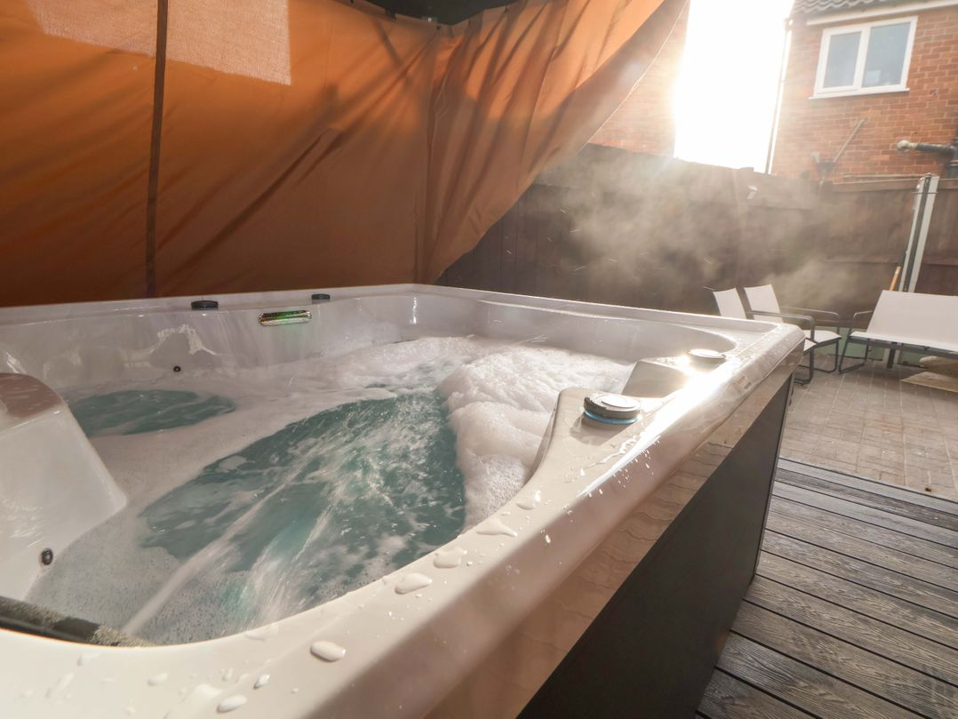 Steam and Stay @ Hoole