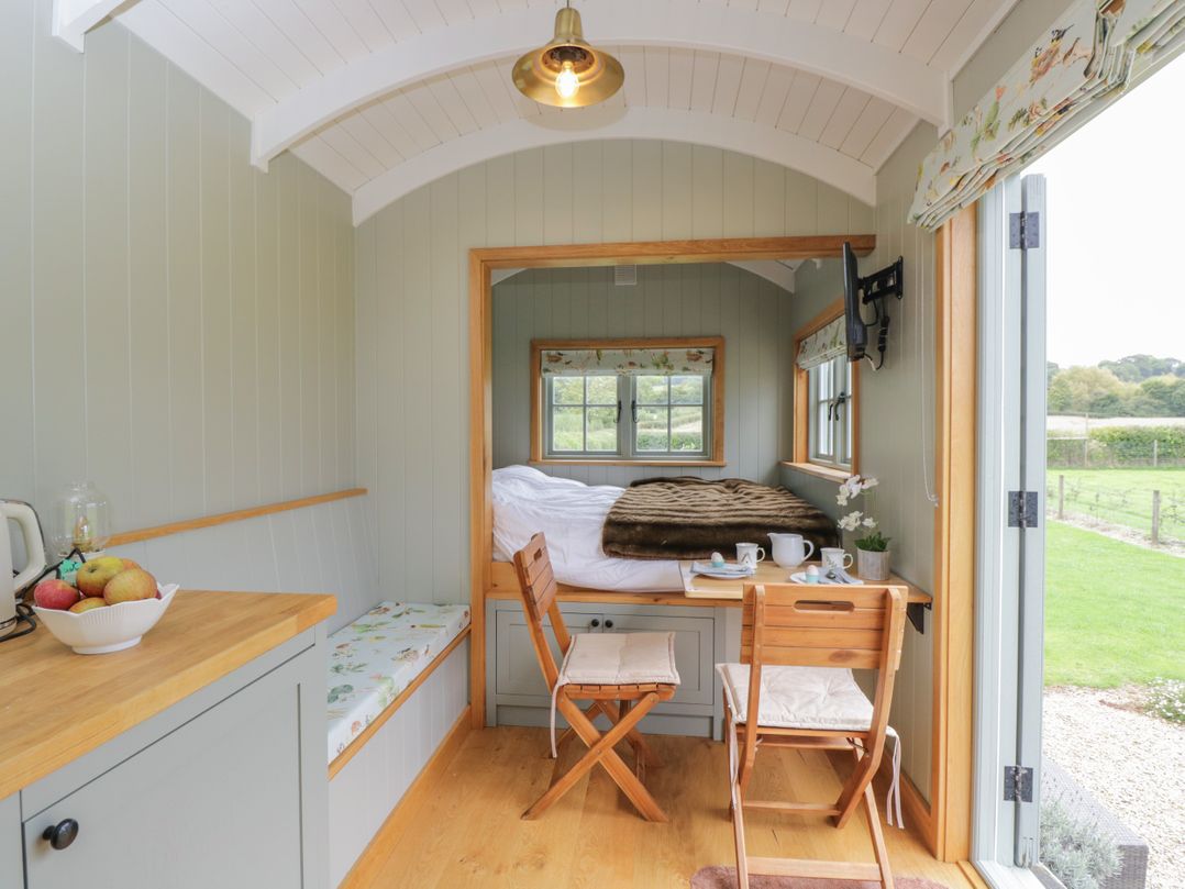 Goose Whistle Hut