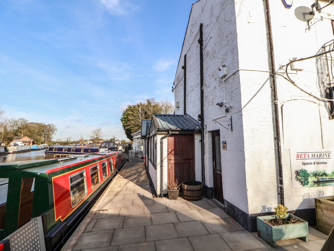 Quayside Apartment