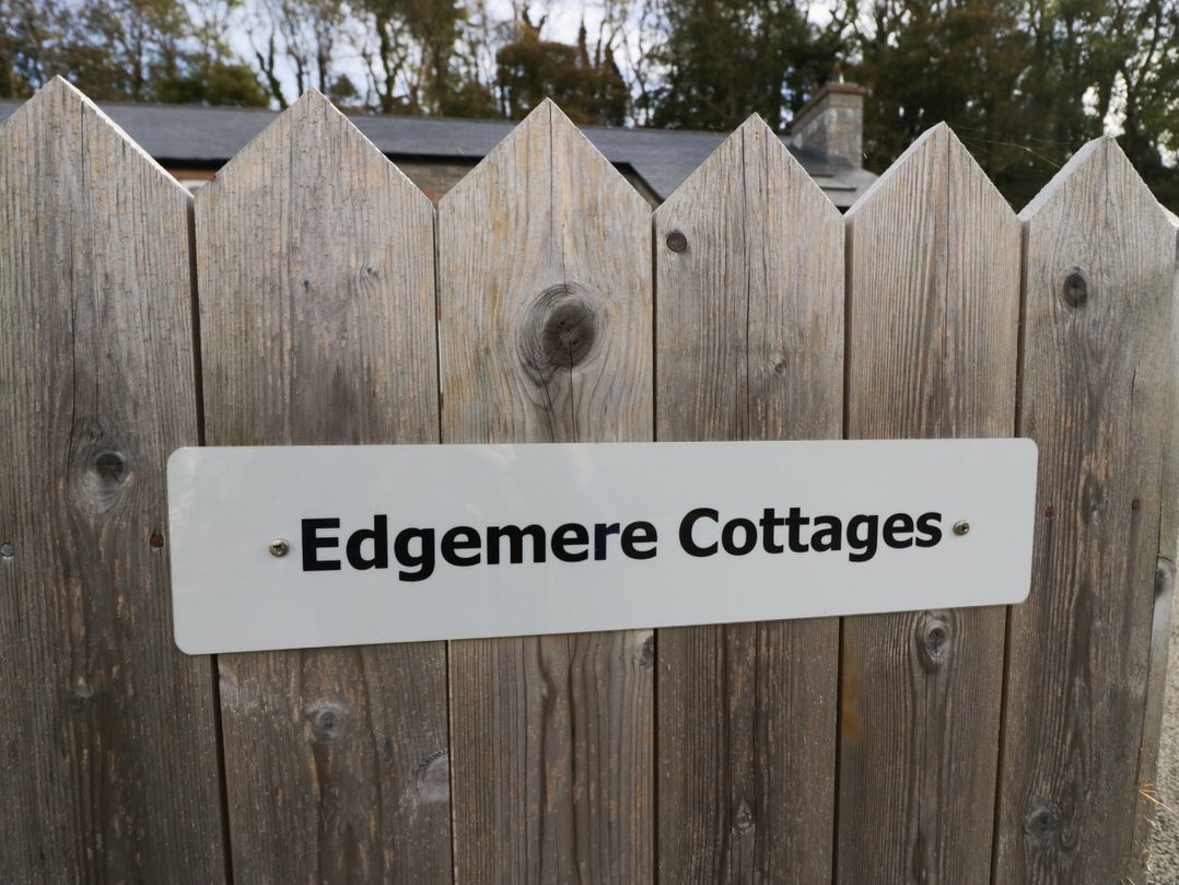 Edgemere Retreat